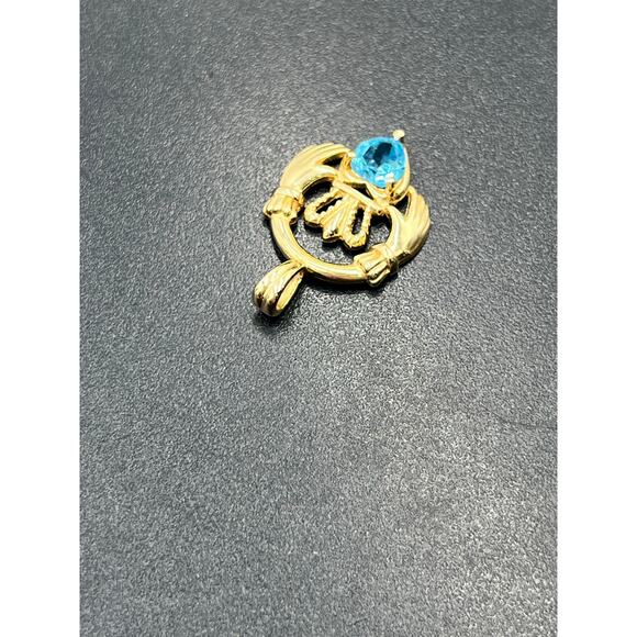 P Signed 10K Yellow Gold Faceted Blue Topaz Heart Irish Claddagh March Pendant - Picture 4 of 8